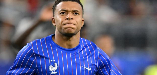 Kylian Mbappé aims to win his first Ballon d'Or