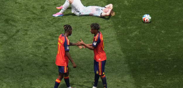 El dilema de los premios al mejor jugador: publicidad vs neutralidad