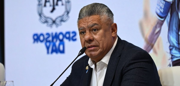 Chiqui Tapia denuncia críticas a la Selección tras Mundial 2026