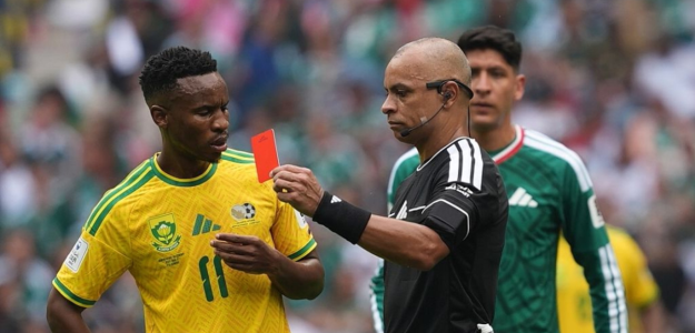 México y Sudáfrica hacen historia con triple expulsión en el Mundial 2026