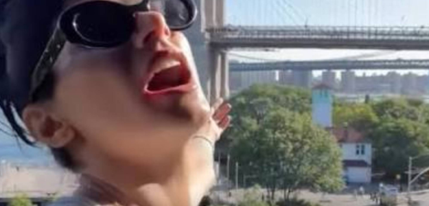 Mia Khalifa provoca polémica en Argentina al cantar 'La Perla' de Rosalía