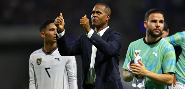 Kluivert y Seedorf se suman al sueño mundialista de Surinam