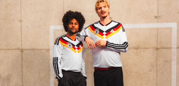 Germany presents its new kits for the 2026 World Cup: a tribute to its football history.
