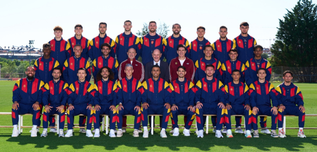 España lista para el desafío mundial: foto oficial y primer test en Riazor