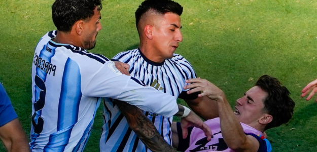 Ibrahimovic arremete contra la pasividad de los jugadores españoles en la final contra Argentina