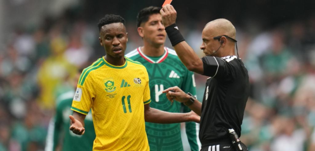 Alertas de posible amaño en el Mundial: roja a Balogun, Zwane y gol anulado a Ferran