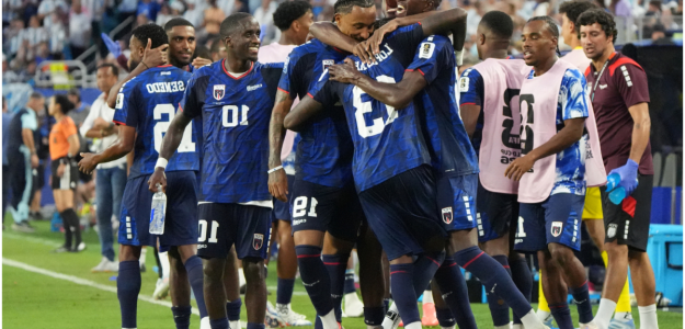 Cabo Verde recibe con honores a su Selección tras brillante desempeño en Mundial