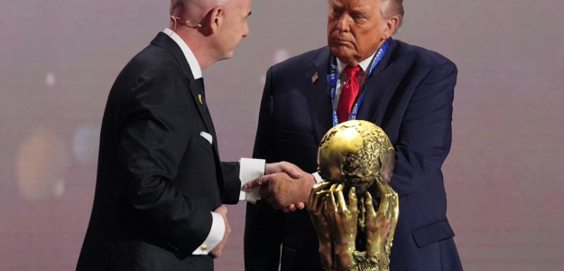 Donald Trump premiado por FIFA por su labor en favor de la paz mundial