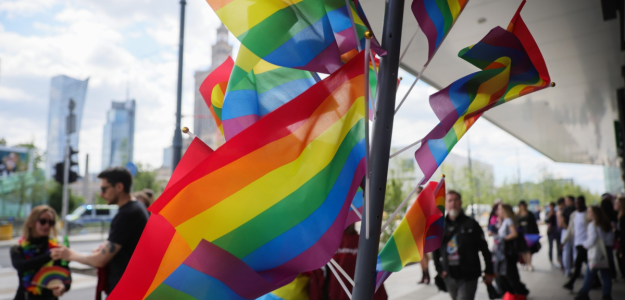 FIFA permite banderas LGTBI en Egipto vs Irán pese a protestas