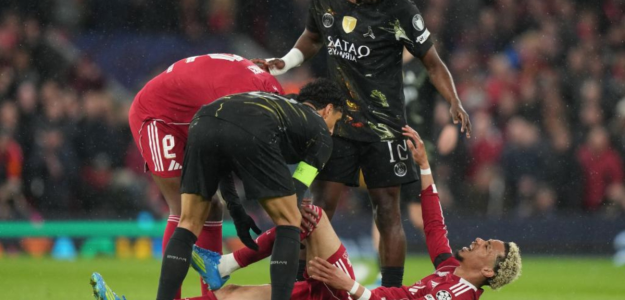 Serious injuries in Liverpool vs PSG: Ékitiké out for nine months and concern for Doué.