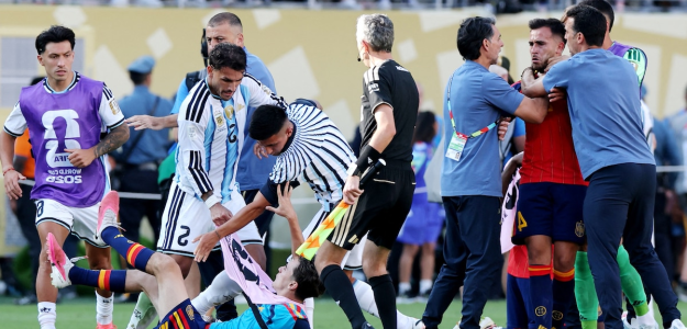 FIFA aprueba sanciones de Paredes, Molina y Almada en amistosos de Argentina