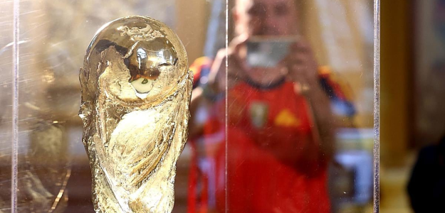 Valladolid se llena de emoción con la Copa del Mundo y la exposición 'Reyes del Fútbol'
