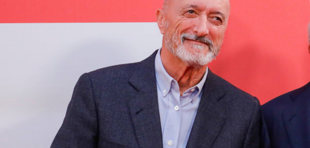 Controversia entre Alejandro Finocchiaro y Arturo Pérez-Reverte por críticas a la selección argentina