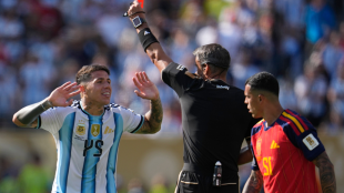 El árbitro Slavko Vincic revela detalles inéditos de la final del Mundial