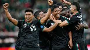 México avanza a octavos con garra y gol de Luis Romo