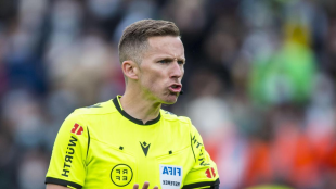 Árbitros españoles preparan su participación en el Mundial 2026