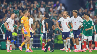 Árbitro de México vs Inglaterra explica polémica del penal decisivo