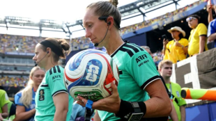 Nuevo enfoque: La árbitra estadounindense Tori Penso rompió barreras en