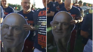 Sorpresa en la celebración: una Copa del Mundo con el rostro de Luis de la Fuente