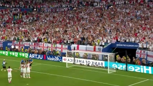 El himno de Oasis que transformó el destino de Liam Gallagher y los Three Lions