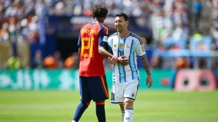 El particular cruce de Messi con el árbitro: la cámara revela detalles inéditos