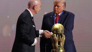 Donald Trump premiado por FIFA por su labor en favor de la paz mundial