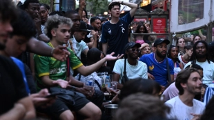 Fuertes disturbios en París y Lyon tras la derrota de Francia ante España