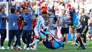 AFA solicita reducción de sanción para Leandro Paredes tras incidentes en España