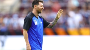Argentina y Argelia se enfrentan en el Mundial con Messi y Mahrez como figuras destacadas