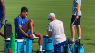 Francia se enfrenta al sofocante calor en Filadelfia durante su entrenamiento