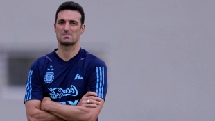 Polémica táctica de Scaloni desata discusión en vestuario albiceleste antes de la final del Mundial