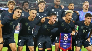 Estados Unidos sorprende a Chile con un equipo alternativo y pocas figuras mundialistas