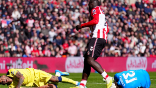 Cristian Romero, preocupación en Tottenham y Selección Argentina por lesión inoportuna