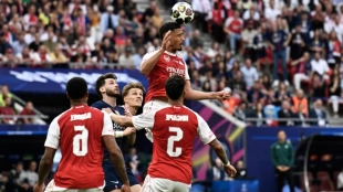 William Saliba, en riesgo de perderse el Mundial: preocupación en Francia