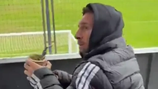 Lionel Messi reaparece en Argentina y despierta pasiones en partido de la cuarta división