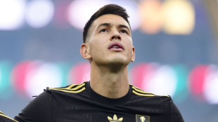 Molestias de César Montes en Rusia ¿Complicación para el Mundial 2026?